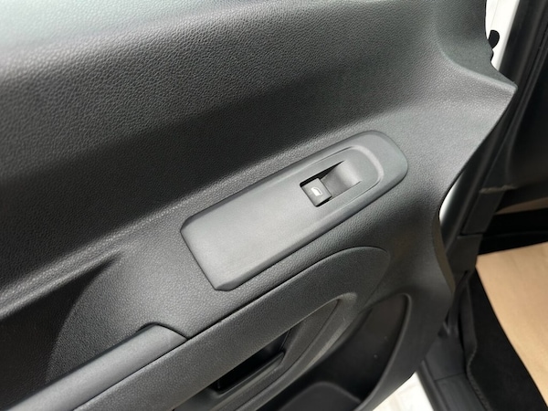 Used Vauxhall Combo 2019 for sale - 75548842: Photo 40