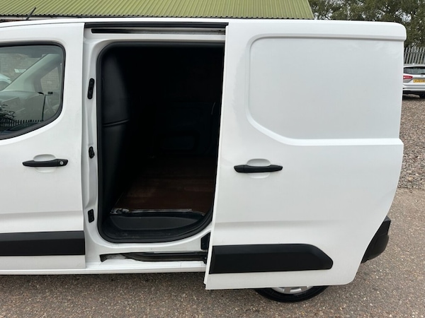 Used Vauxhall Combo 2019 for sale - 75548842: Photo 7