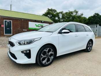 Used Kia Ceed 2021 for sale - 74756899: Photo