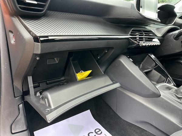 Used Peugeot 2008 2021 for sale - 75336074: Photo 33