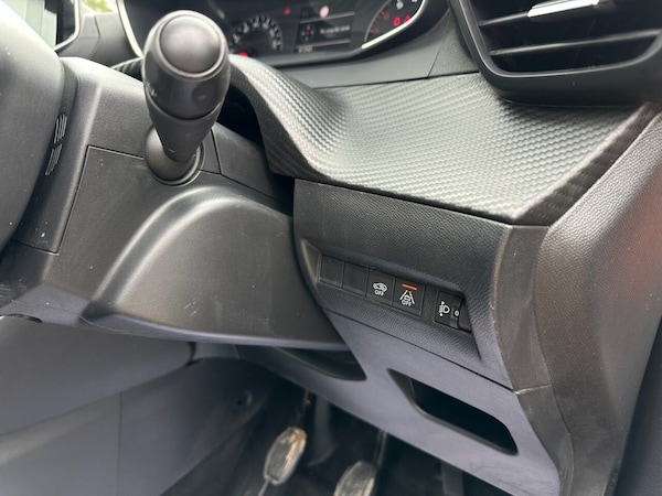 Used Peugeot 2008 2021 for sale - 75336074: Photo 39