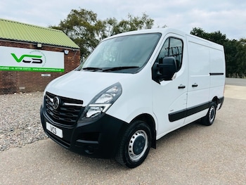 Vauxhall - Movano