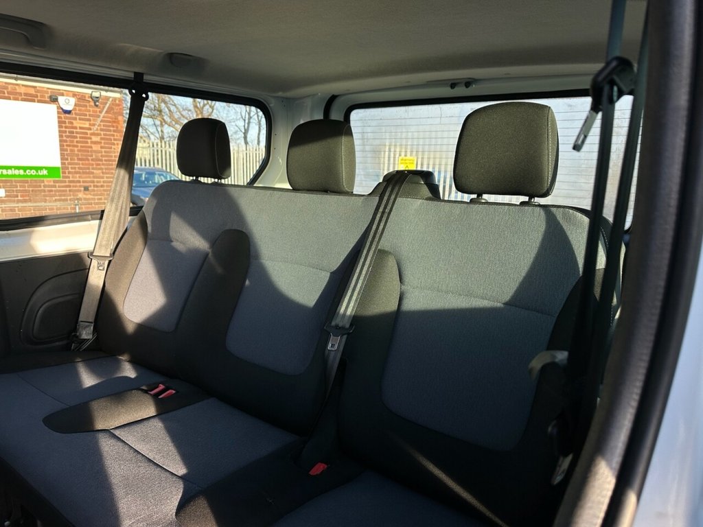 Used Vauxhall Vivaro 2016 for sale - 77313231: Photo 14