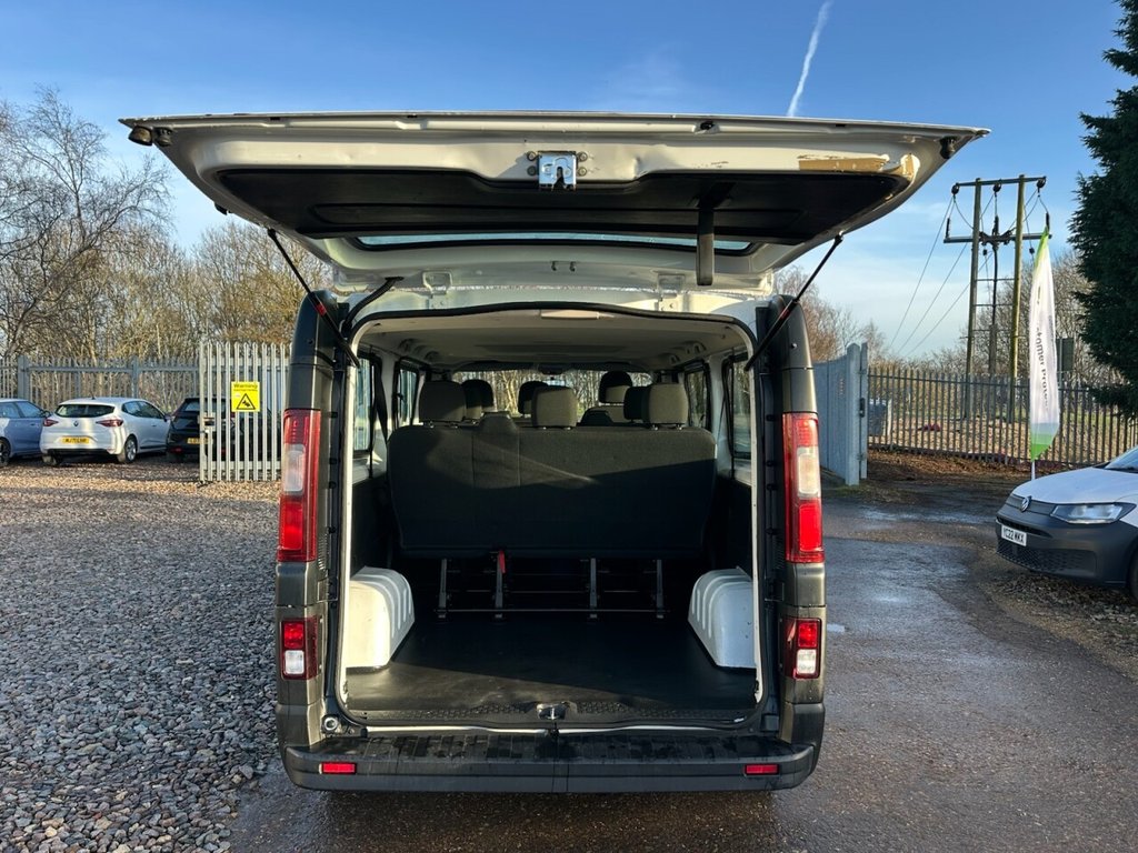 Used Vauxhall Vivaro 2016 for sale - 77313231: Photo 32