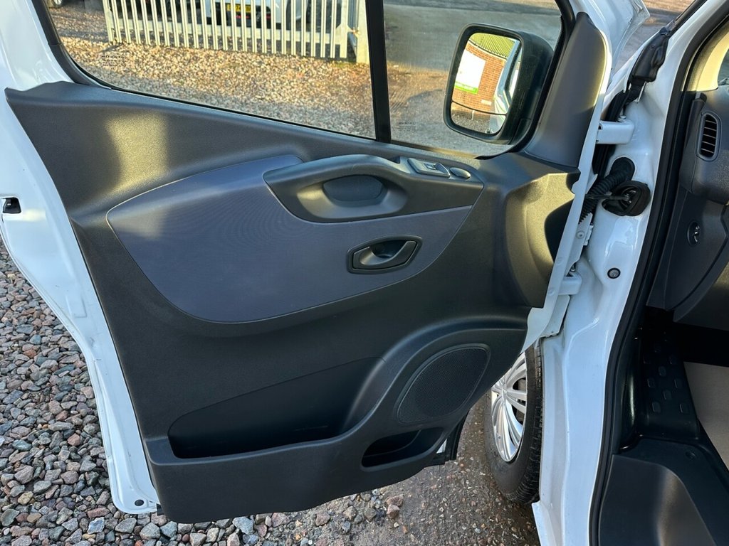 Used Vauxhall Vivaro 2016 for sale - 77313231: Photo 38