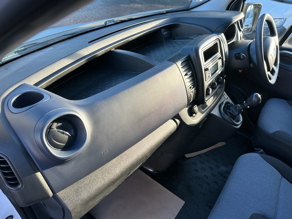 Used Vauxhall Vivaro 2016 for sale - 77313231: Photo 44