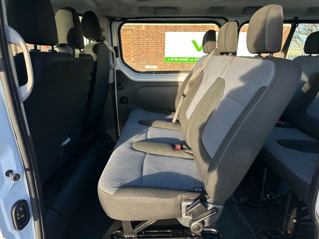 Used Vauxhall Vivaro 2016 for sale - 77313231: Photo 8