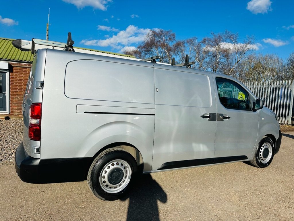 Used Peugeot Expert 2019 for sale - 77879657: Photo 42