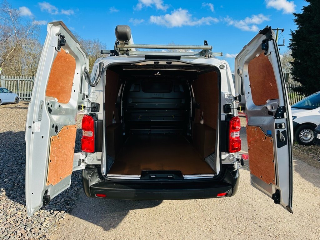 Used Peugeot Expert 2019 for sale - 77879657: Photo 45