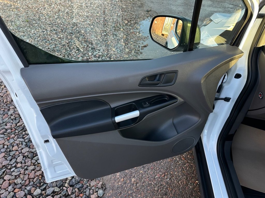 Used Ford Transit Connect 2020 for sale - 77250181: Photo 40