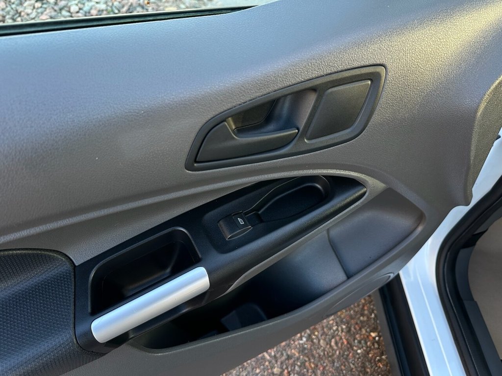 Used Ford Transit Connect 2020 for sale - 77250181: Photo 41