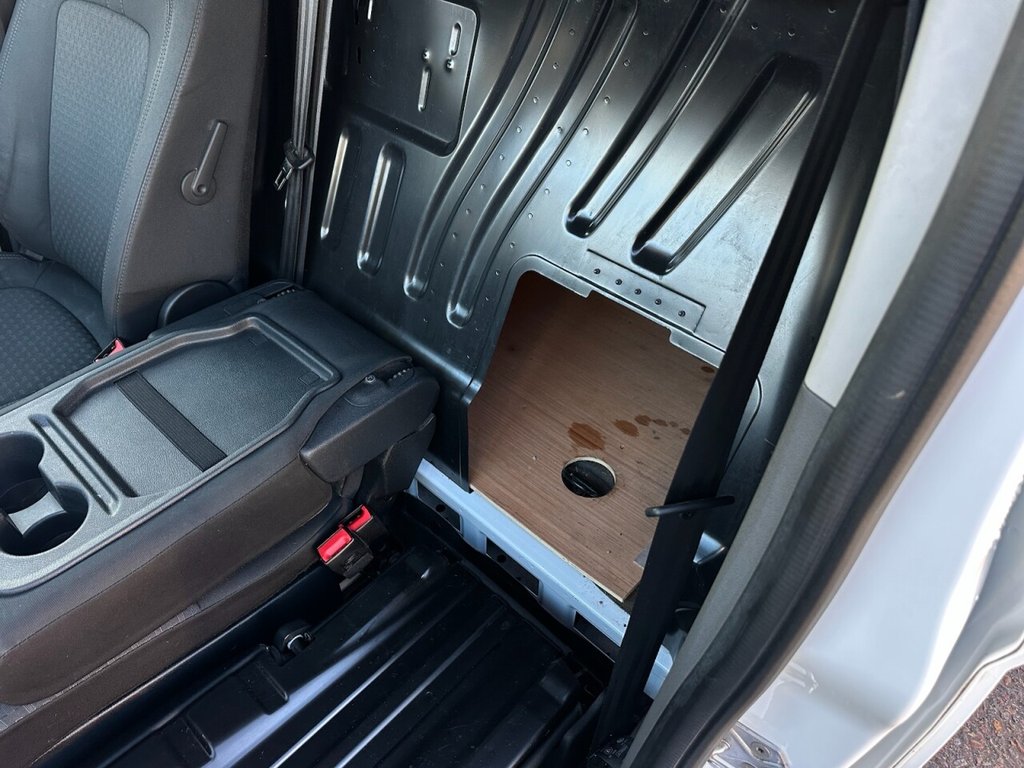 Used Ford Transit Connect 2020 for sale - 77250181: Photo 45