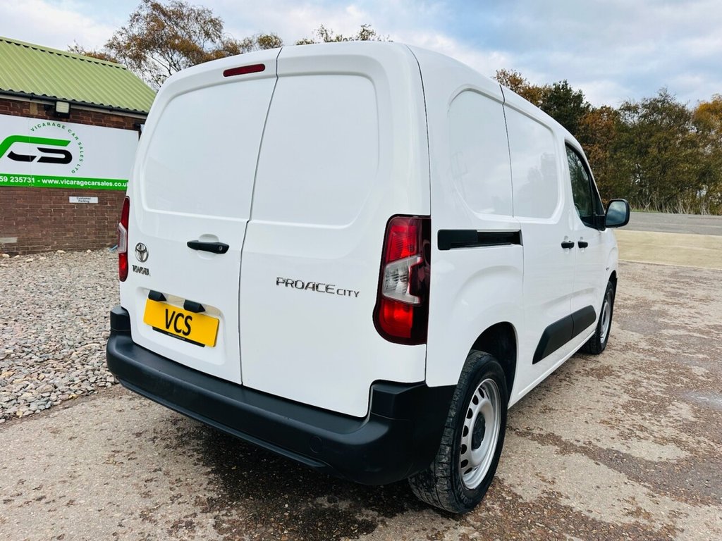 Used Toyota ProAce 2022 for sale - 76323737: Photo 26
