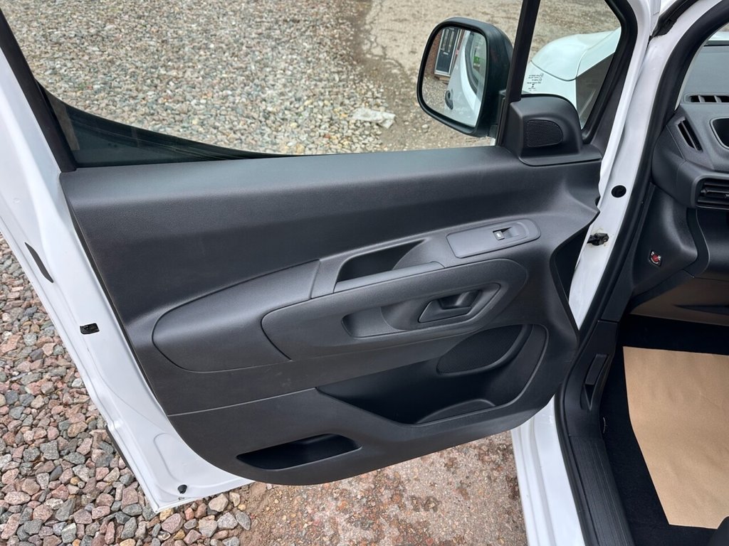 Used Toyota ProAce 2022 for sale - 76323737: Photo 36