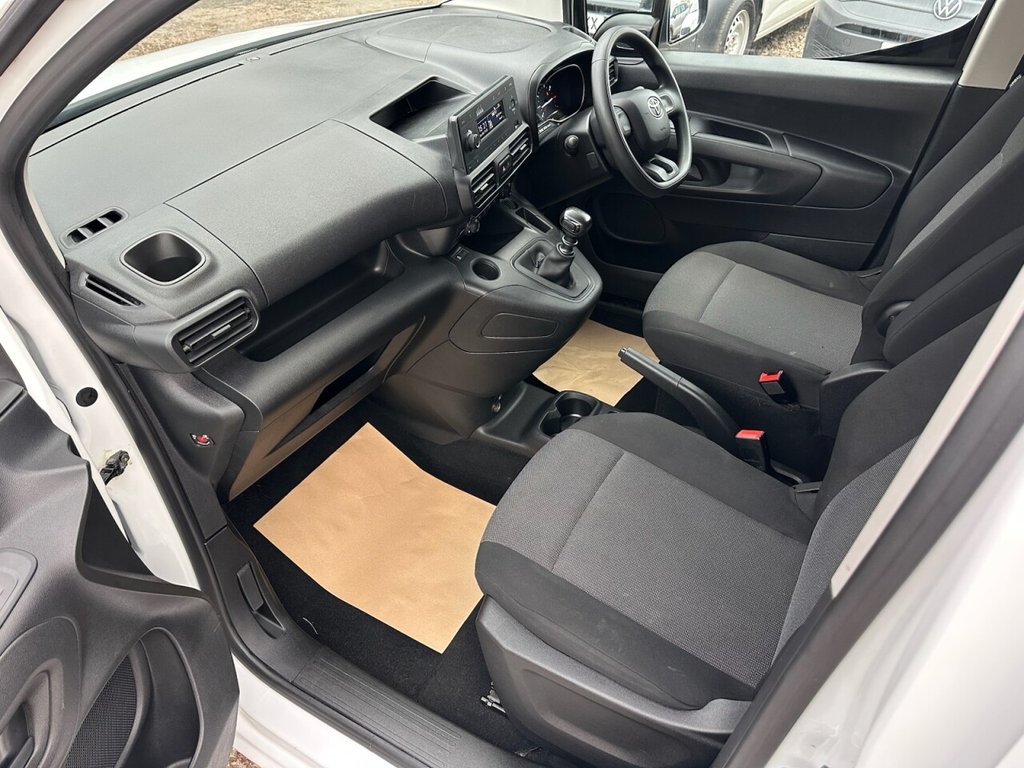 Used Toyota ProAce 2022 for sale - 76323737: Photo 37