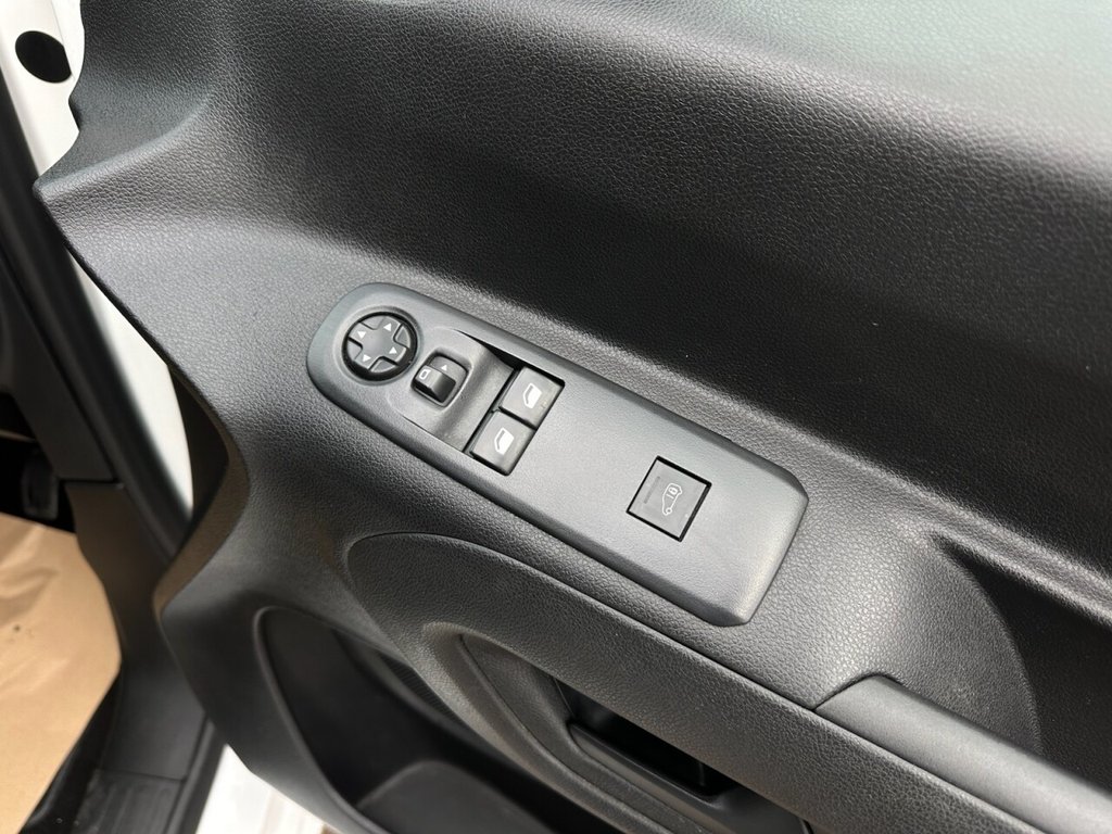 Used Toyota ProAce 2022 for sale - 76323737: Photo 47