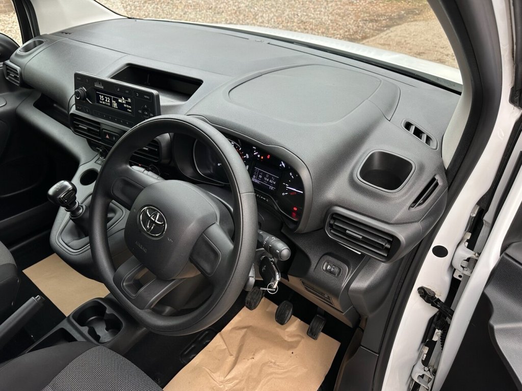 Used Toyota ProAce 2022 for sale - 76323737: Photo 50