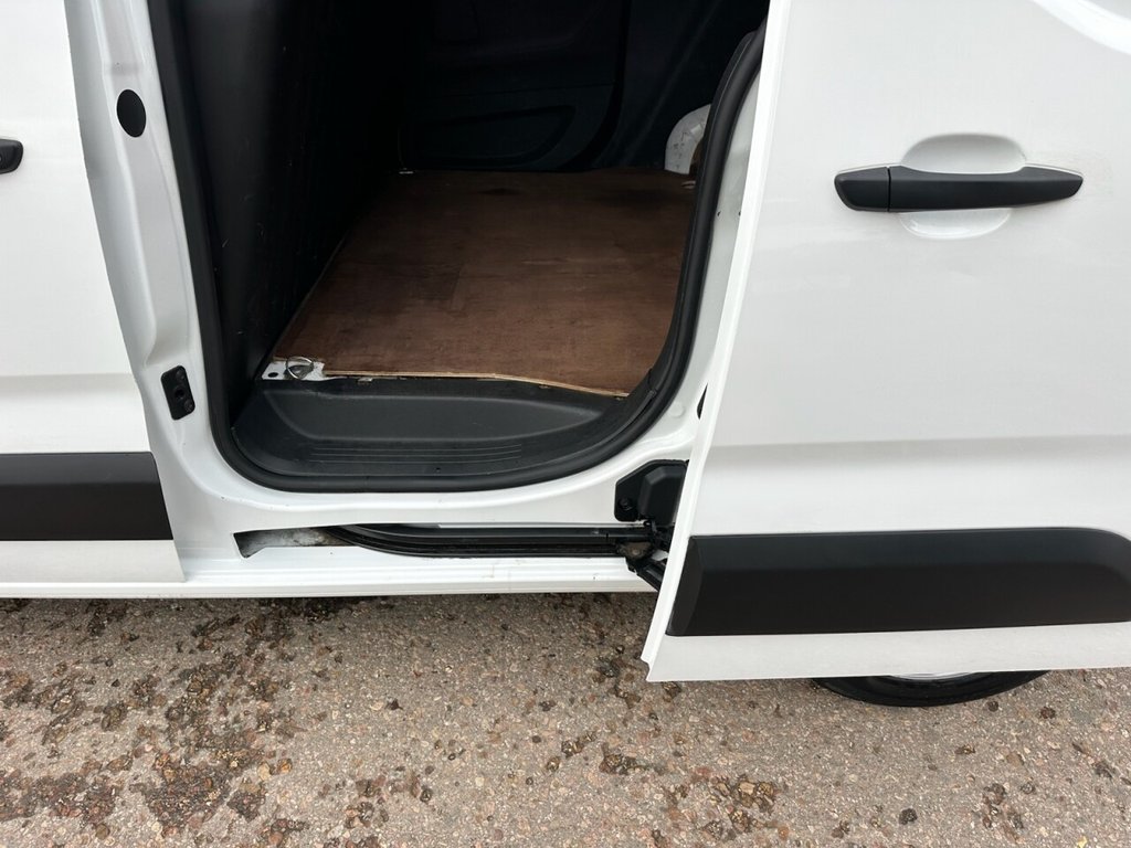 Used Toyota ProAce 2022 for sale - 76323737: Photo 6