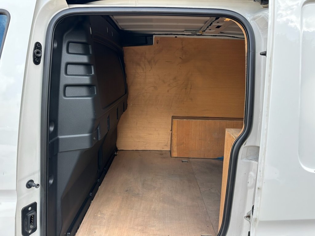 Used Volkswagen Caddy 2021 for sale - 76973059: Photo 7