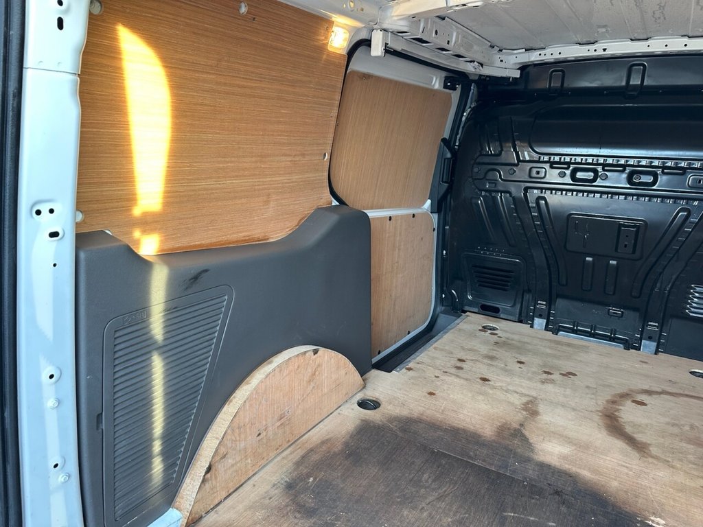 Used Ford Transit Connect 2020 for sale - 76973322: Photo 35
