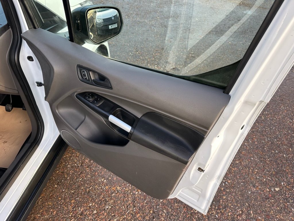 Used Ford Transit Connect 2020 for sale - 76973322: Photo 50