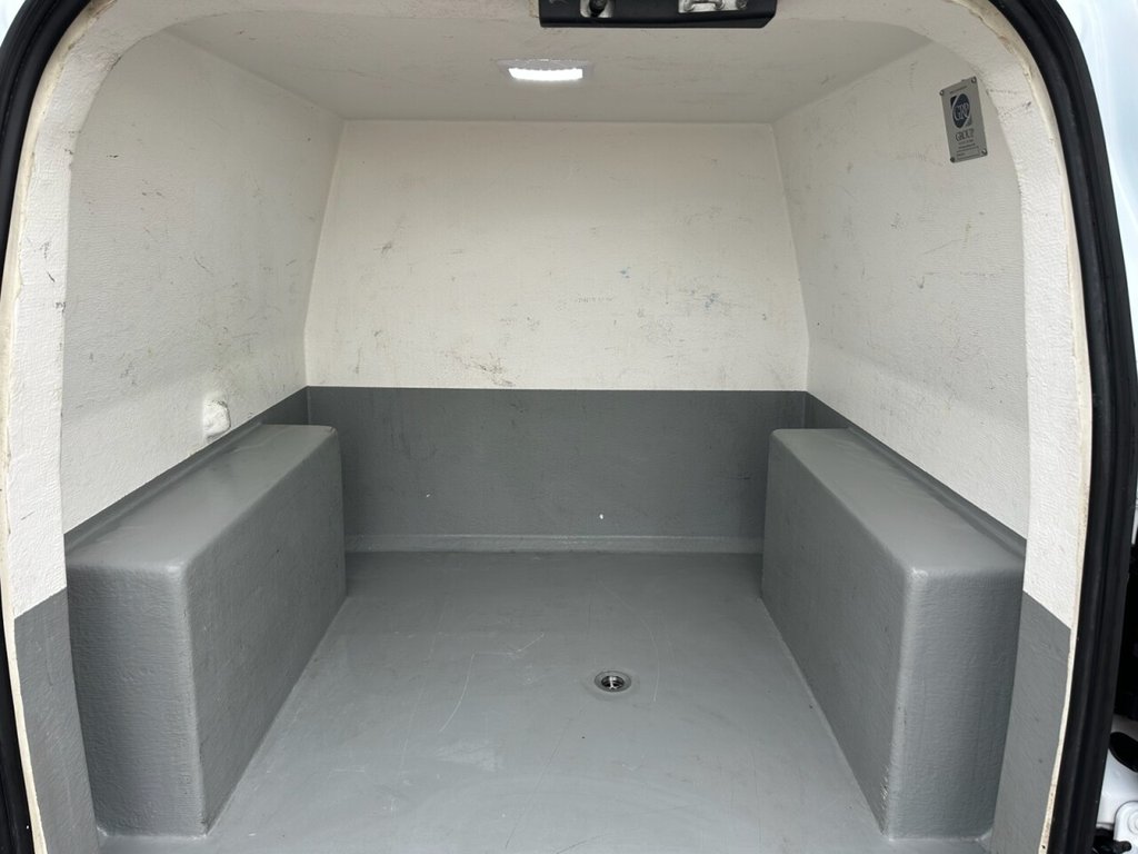 Used Ford Transit Courier 2021 for sale - 76520455: Photo 21