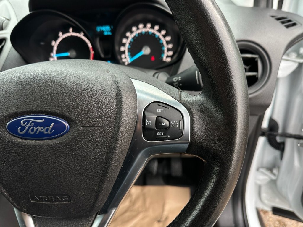 Used Ford Transit Courier 2021 for sale - 76520455: Photo 36