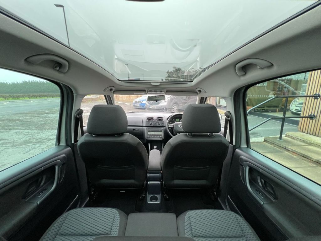 Used Skoda Roomster 2014 for sale - 77805391: Photo 17