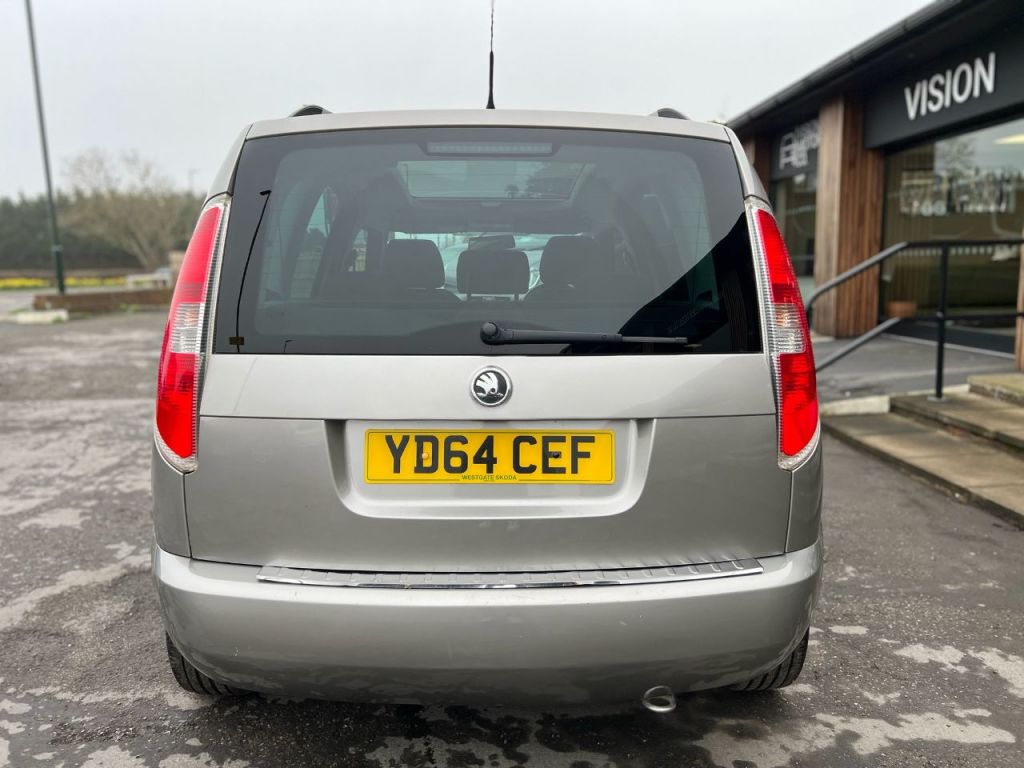 Used Skoda Roomster 2014 for sale - 77805391: Photo 6