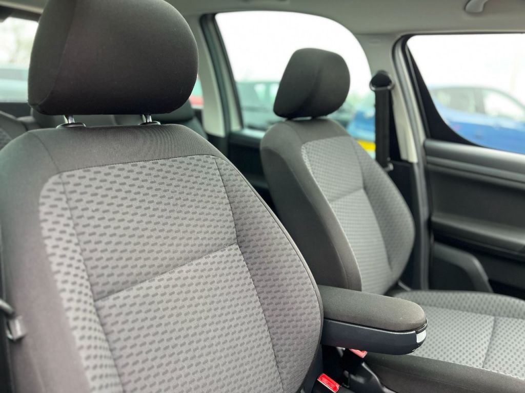 Used Skoda Roomster 2014 for sale - 77805391: Photo 9