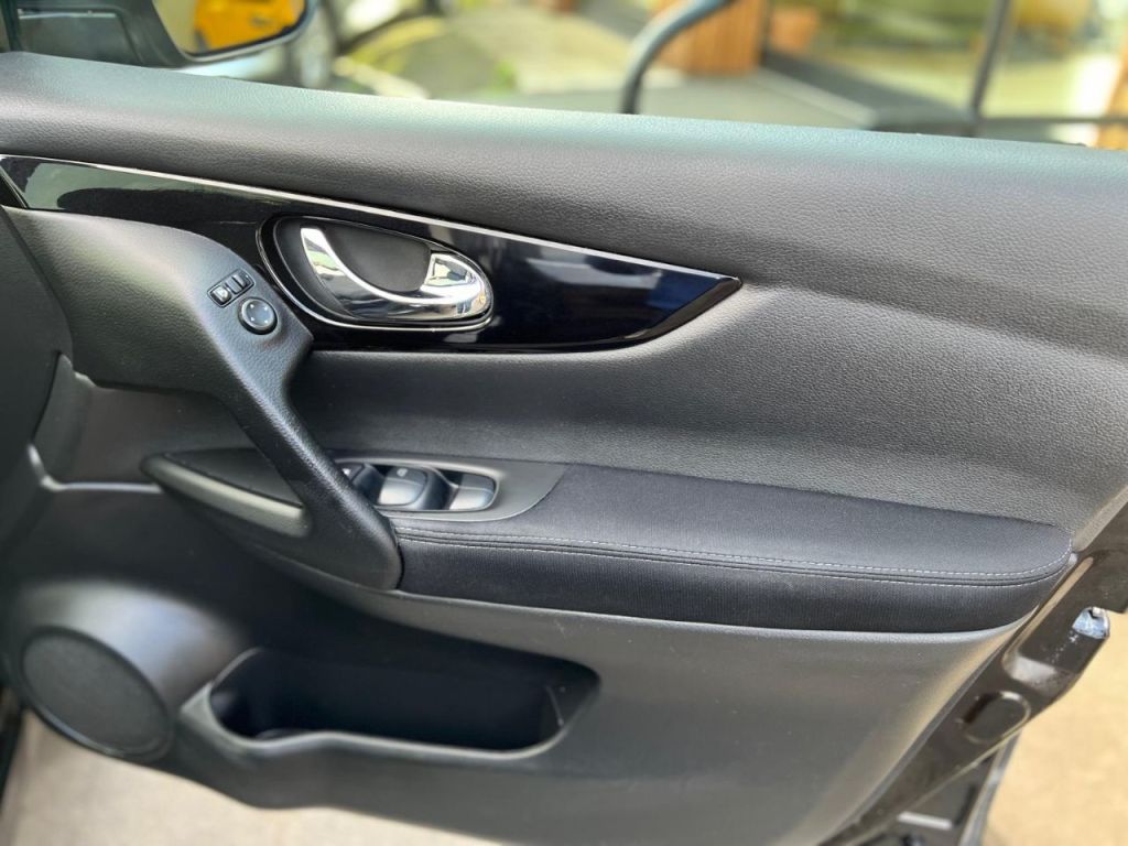 Used Nissan Qashqai 2014 for sale - 76469367: Photo 12