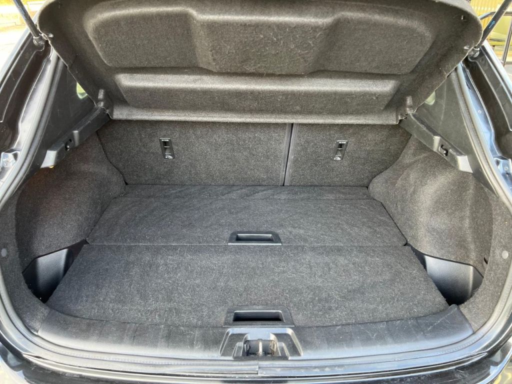 Used Nissan Qashqai 2014 for sale - 76469367: Photo 19