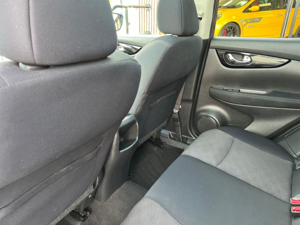 Used Nissan Qashqai 2014 for sale - 76469367: Photo 21