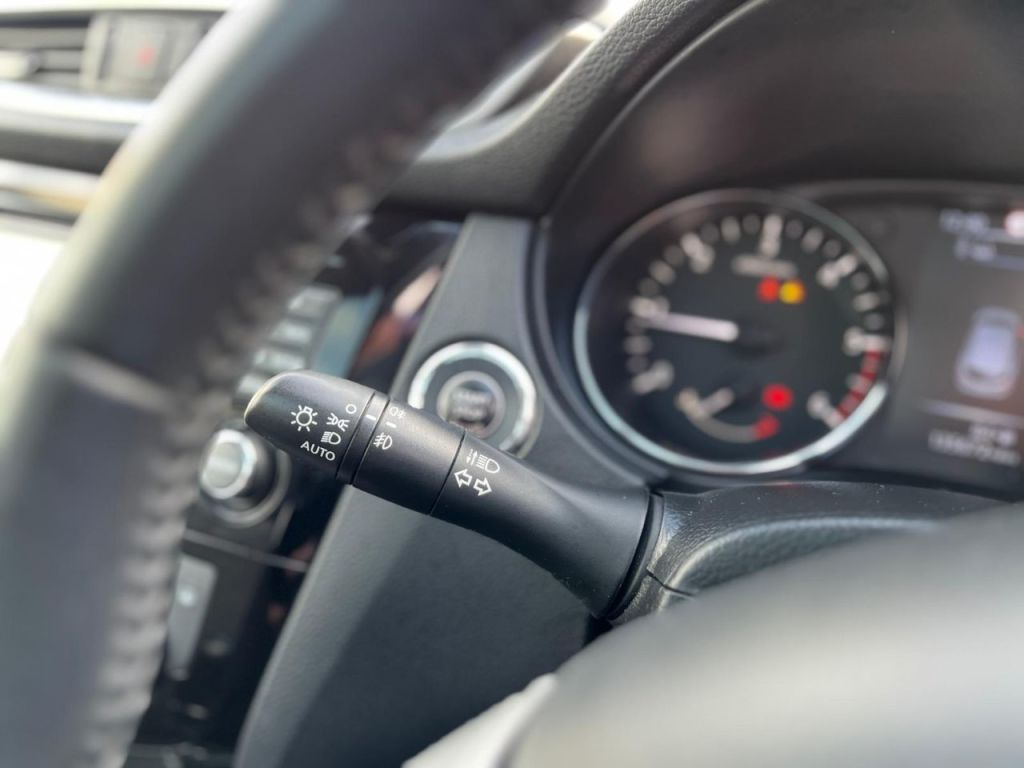 Used Nissan Qashqai 2014 for sale - 76469367: Photo 32