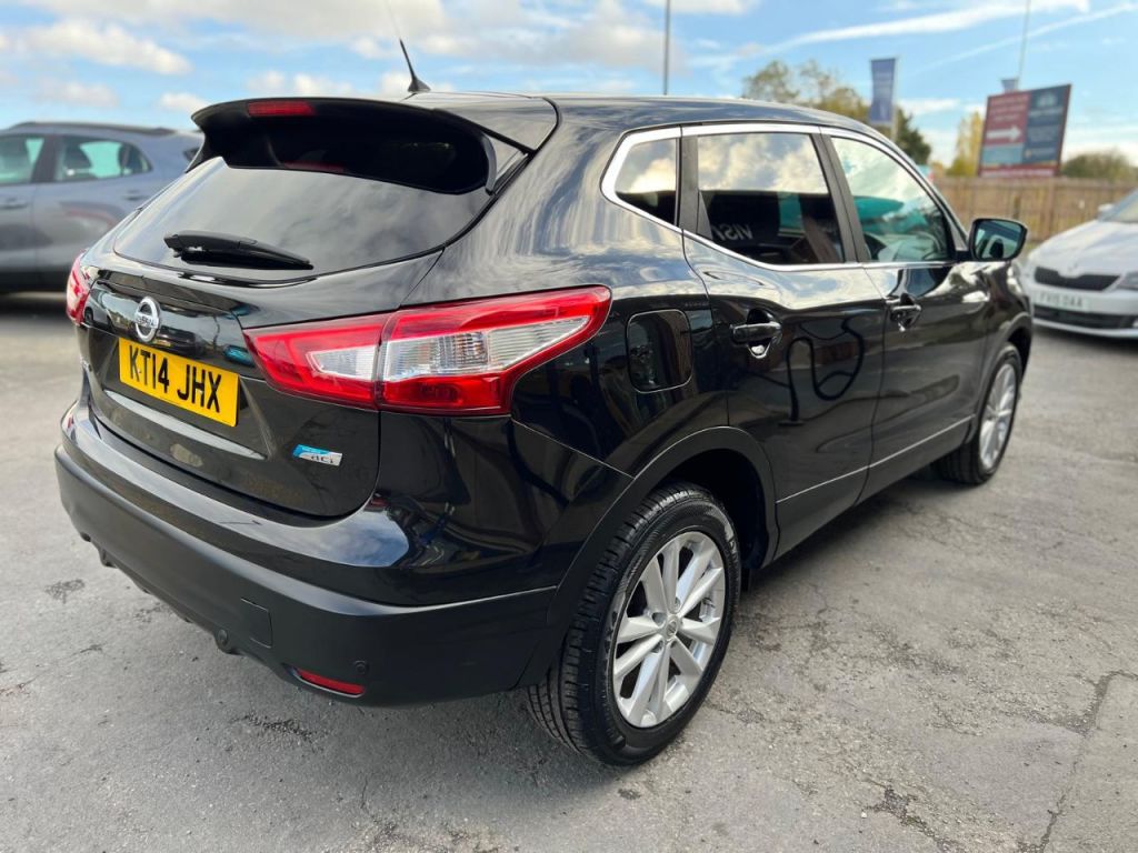 Used Nissan Qashqai 2014 for sale - 76469367: Photo 5