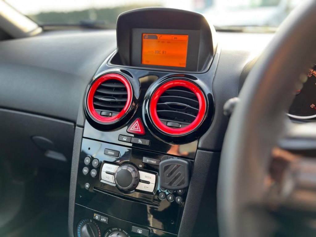 Used Vauxhall Corsa 2012 for sale - 77200631: Photo 14