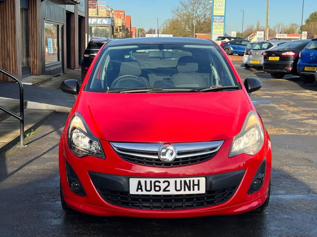 Used Vauxhall Corsa 2012 for sale - 77200631: Photo 2