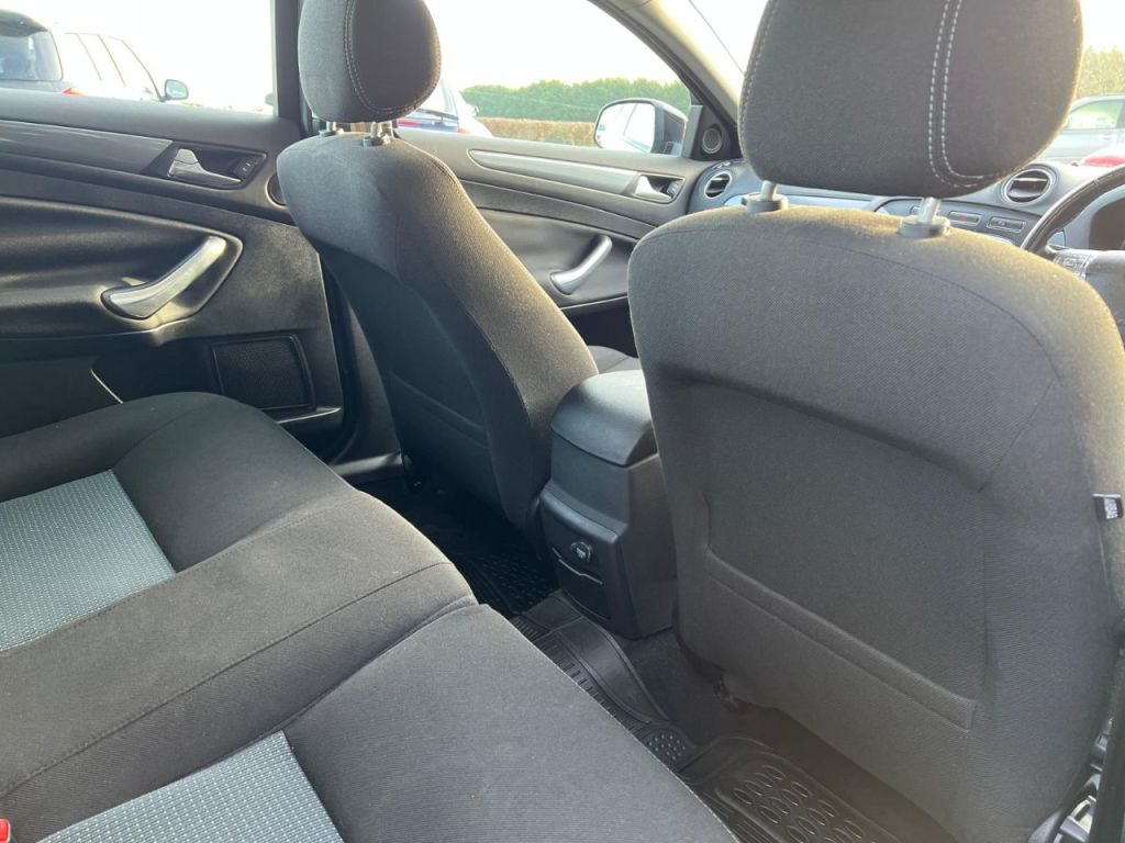 Used Ford Mondeo 2012 for sale - 77136024: Photo 20