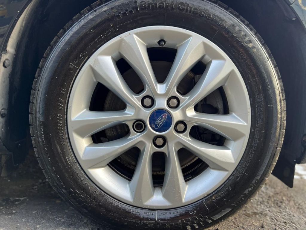 Used Ford Mondeo 2012 for sale - 77136024: Photo 32