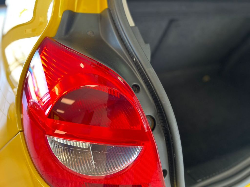 Used Renault Clio 2007 for sale - 78153455: Photo 38