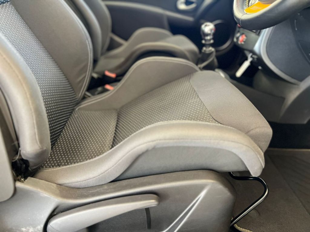 Used Renault Clio 2007 for sale - 78153455: Photo 9