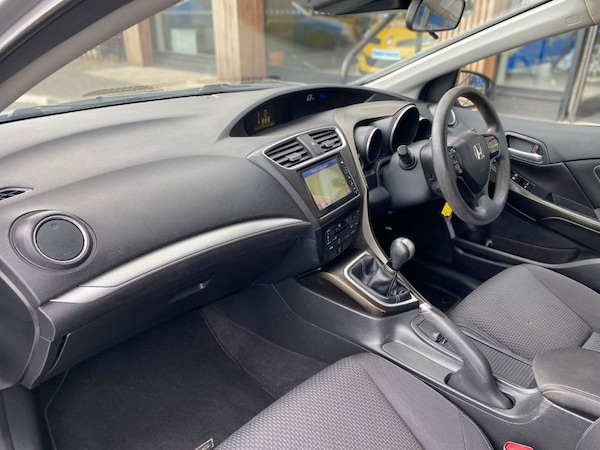 Used Honda Civic 2015 for sale - 75516137: Photo 21