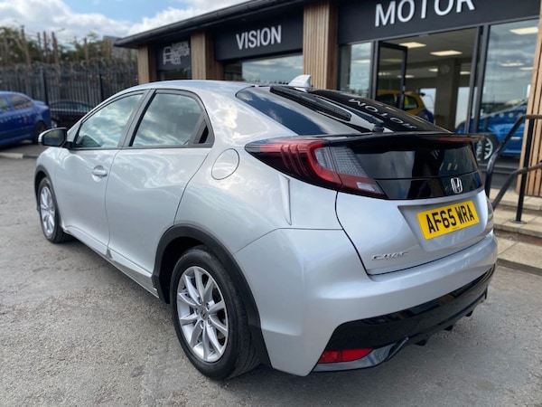 Used Honda Civic 2015 for sale - 75516137: Photo 6