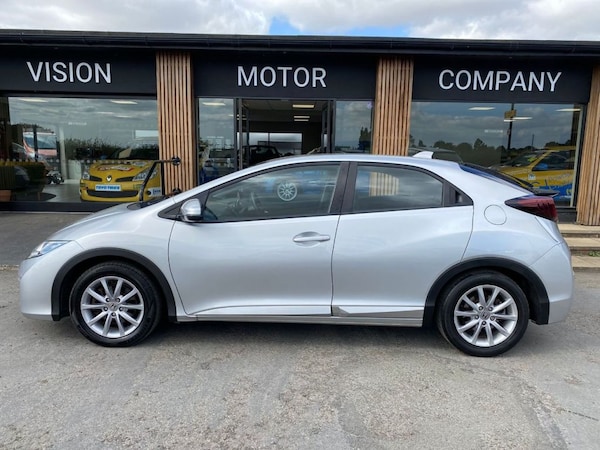 Used Honda Civic 2015 for sale - 75516137: Photo 7