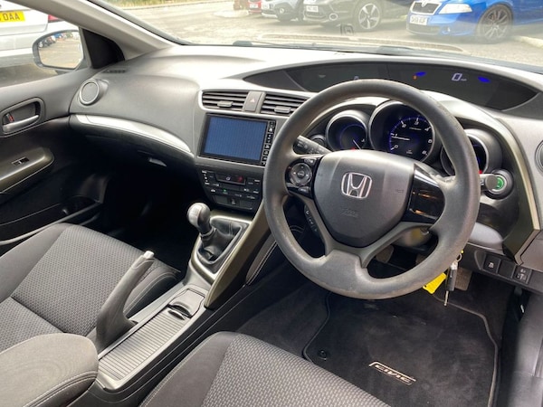 Used Honda Civic 2015 for sale - 75516137: Photo 9