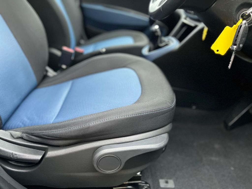 Used Hyundai i10 2017 for sale - 77685100: Photo 10