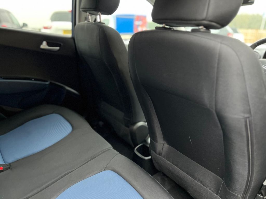 Used Hyundai i10 2017 for sale - 77685100: Photo 14