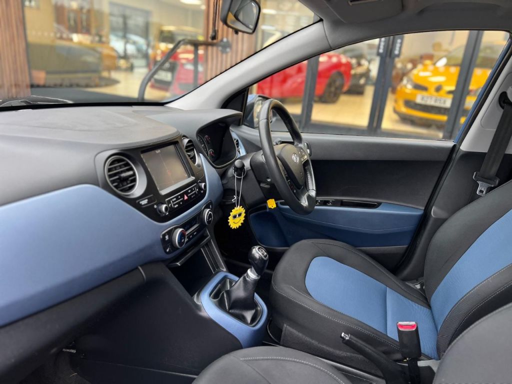 Used Hyundai i10 2017 for sale - 77685100: Photo 24