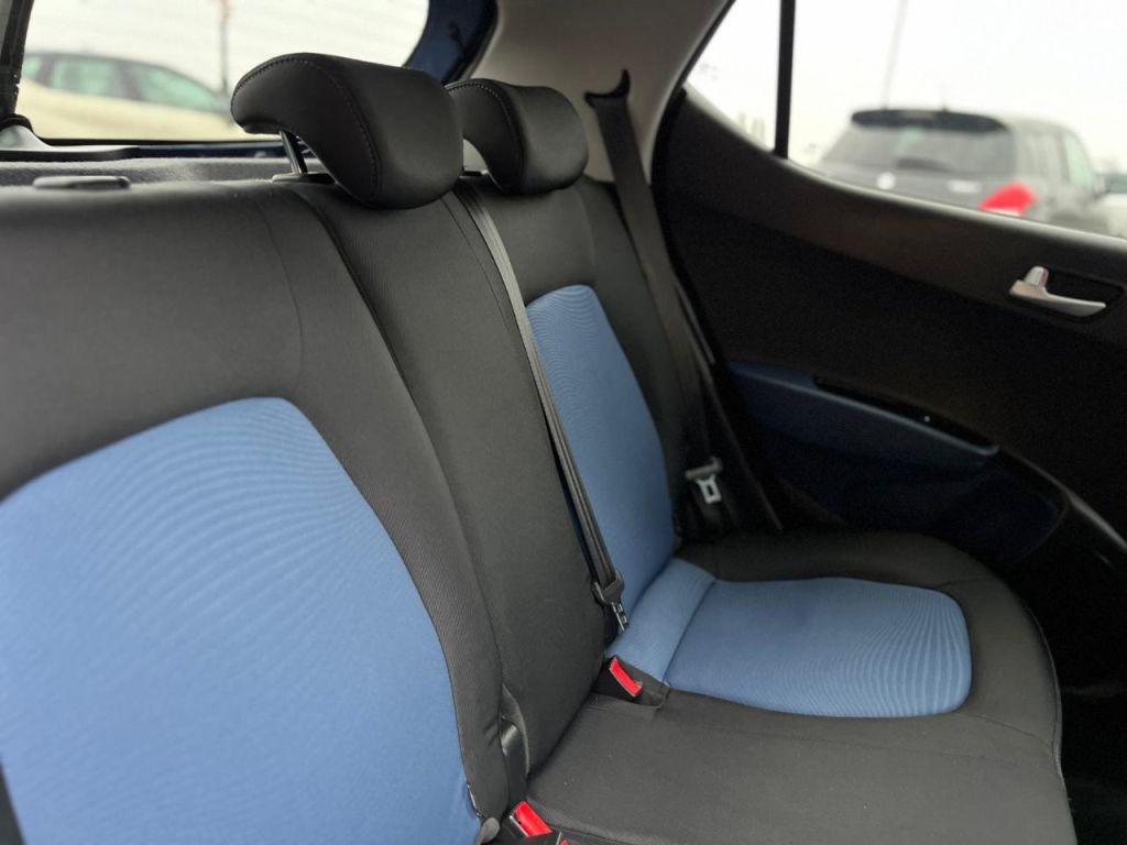 Used Hyundai i10 2017 for sale - 77685100: Photo 33