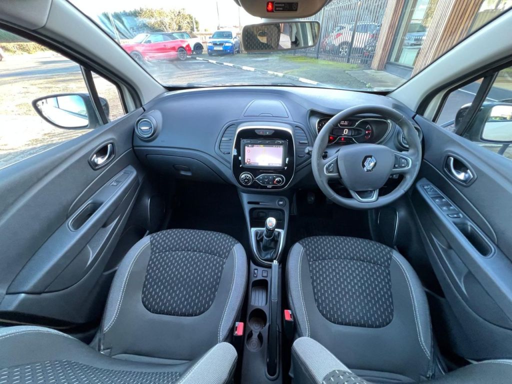 Used Renault Captur 2018 for sale - 77685093: Photo 24